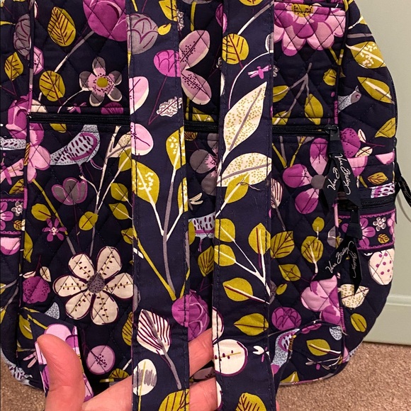 Vera Bradley “Floral Nightengale” Large Fabric Backpack. NWT - Picture 8 of 9